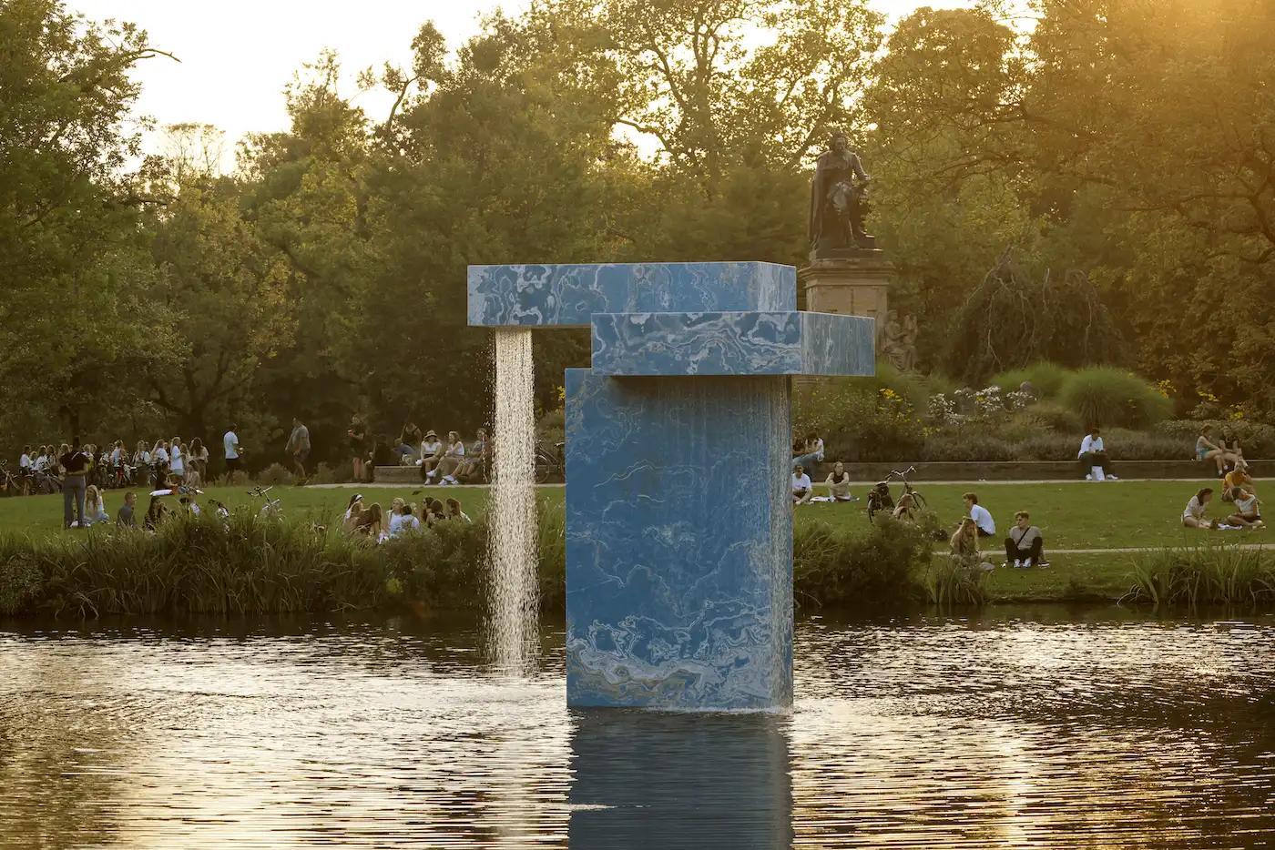 Vondel Fountain, Stacked: A large, striking fountain made of stacked, recycled onyx slabs located in one of the lakes in Amsterdam's Vondelpark. Water cascades from two sides, creating a soothing, relaxing sound