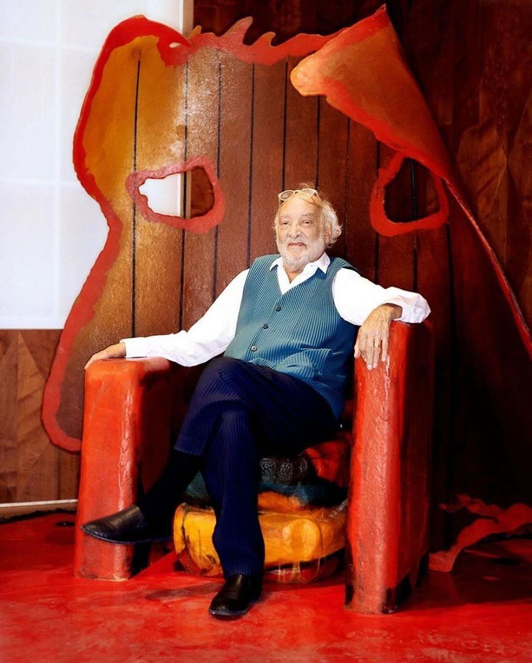 REMEBERING GAETANO PESCE: A VISIONARY LEGACY IN DESIGN AND ART