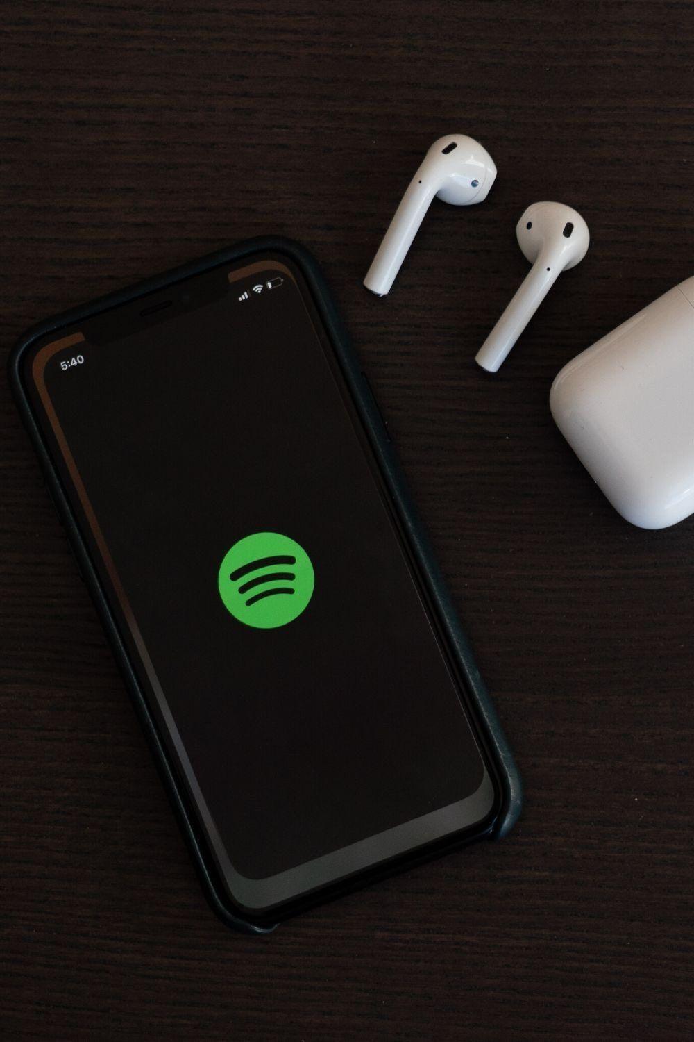 SPOTIFY HAS INTRODUCED AI PLAYLIST