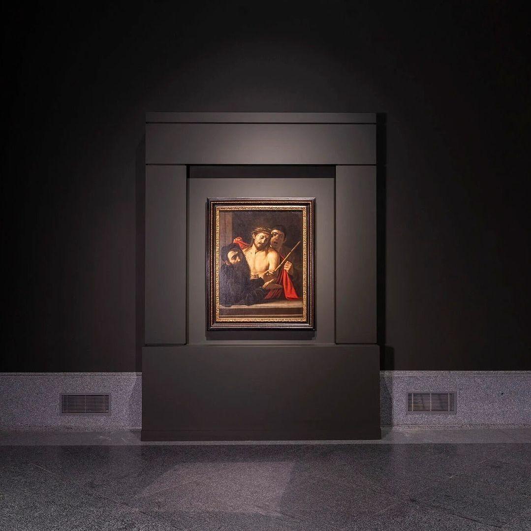 THE RECENTLY REDISCOVERED CARAVAGGIO’S “ECCE HOMO,” UNCOVERED IN 2021, HAS BEEN UNVEILED IN MADRID