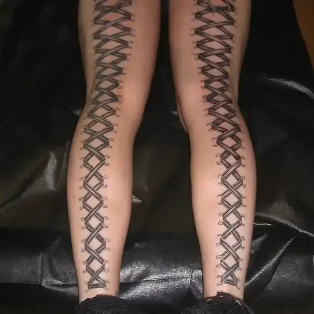 David Enth Article about David Enth, an LA tattoo artist known for large-scale futuristic tattoos and Y2K-inspired designs, who transitioned from medical studies to full-time tattooing. (image 10 of 17)