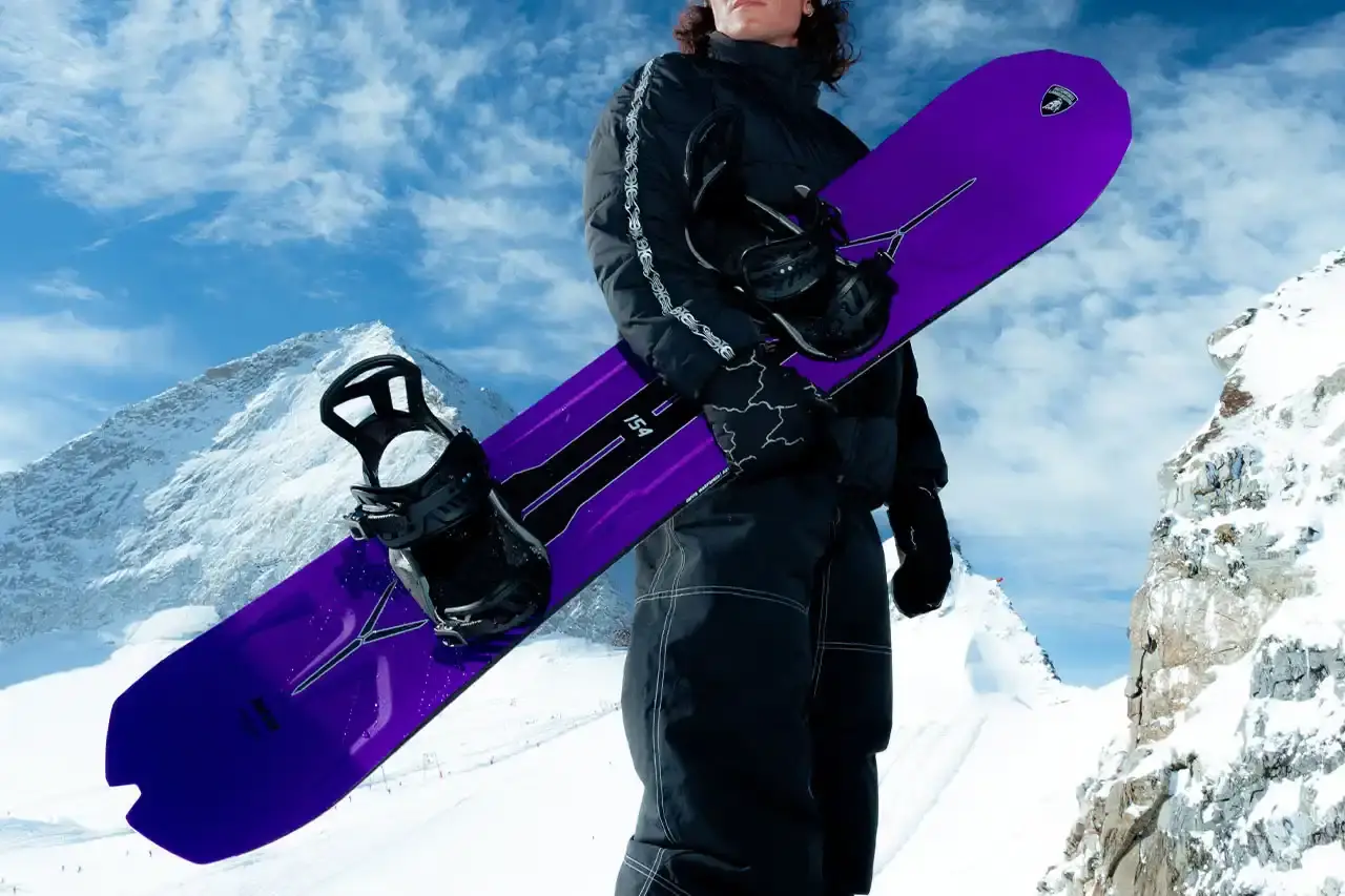 Lamborghini Discover Lamborghini's exclusive collaboration with CAPiTA and Union: a limited-edition snowboard set featuring advanced carbon technology and Italian supercar-inspired design. (image 4 of 12)