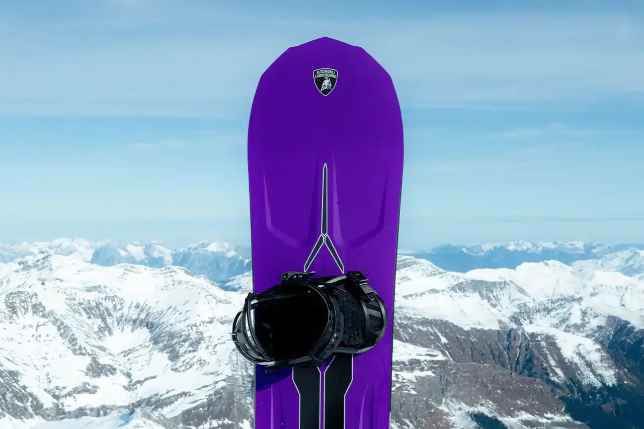 Lamborghini Discover Lamborghini's exclusive collaboration with CAPiTA and Union: a limited-edition snowboard set featuring advanced carbon technology and Italian supercar-inspired design. (image 12 of 12)